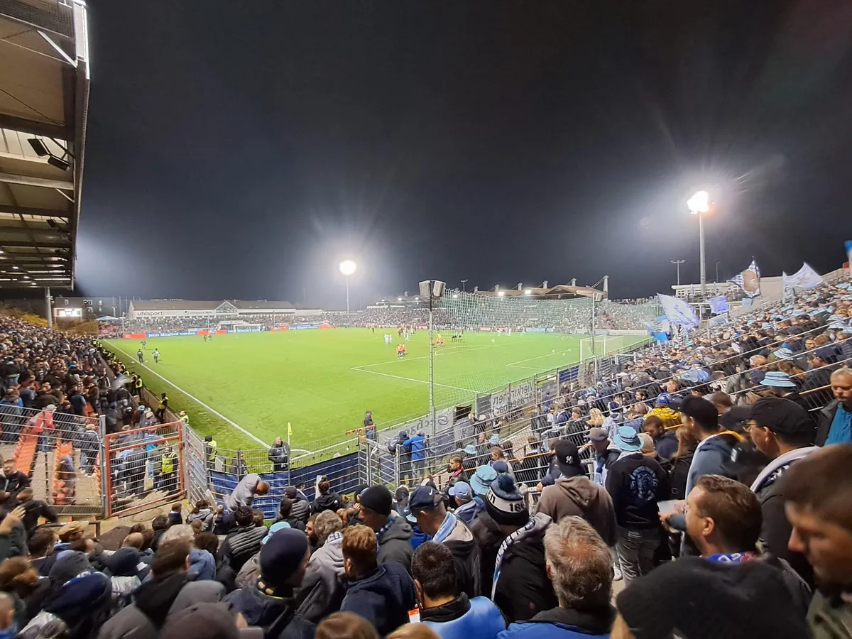 SpVgg Unterhaching verzichtet auf den Aufstieg in die 3. Liga