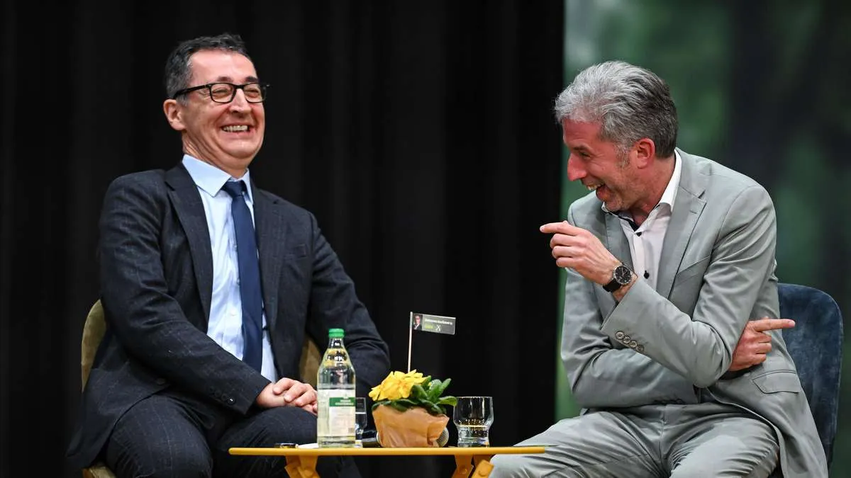 Cem Özdemir: Abkehr von traditionellen Parteipositionen