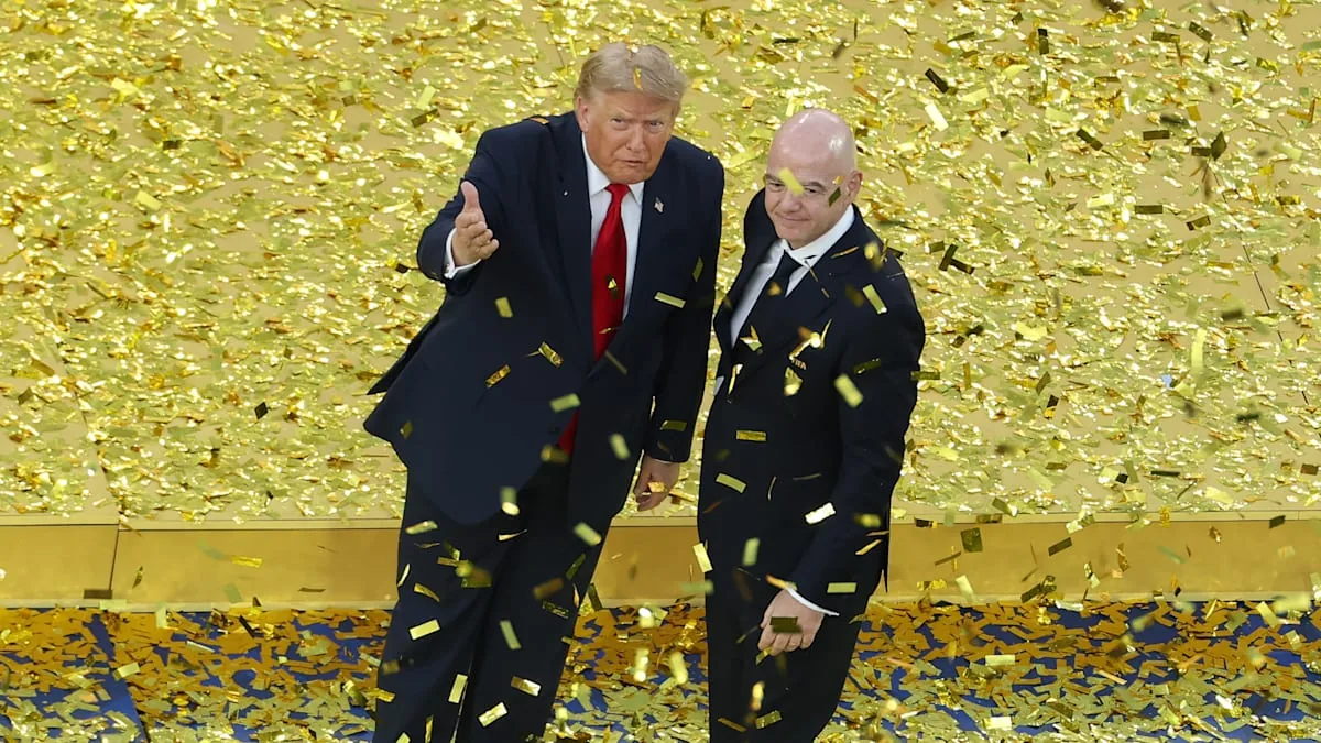 (S+) Teilverkauf der Fußball-WM: So setzt Infantino die Fifa-Mitglieder unter Druck - Spiegel