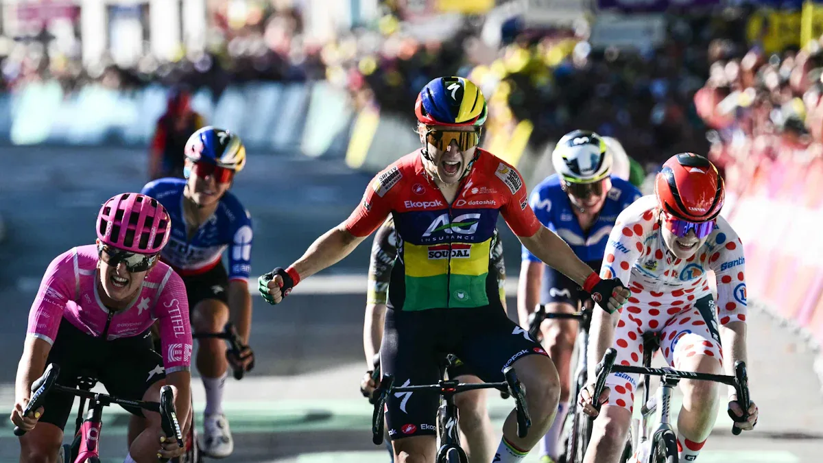 Tour de France Femmes: Kim Le Court-Pienaar gewinnt sechste Etappe vor Liane Lippert